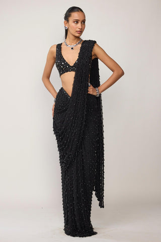 Draped Saree Indian Wedding - Black single drop set by Vvani By Vani Vats