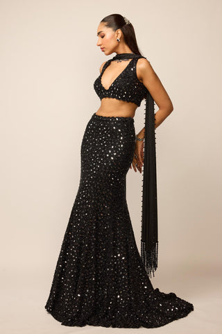 Lehenga Set Indian Wedding - Black fishcut by Vvani By Vani Vats