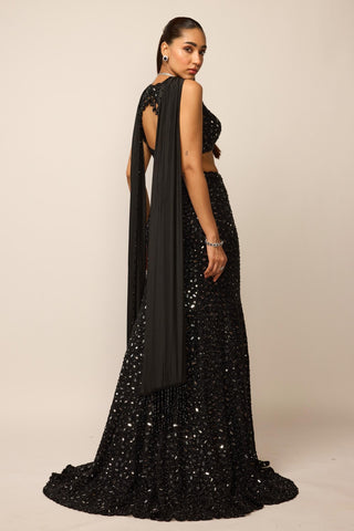 Lehenga Set Indian Wedding - Black fishcut by Vvani By Vani Vats