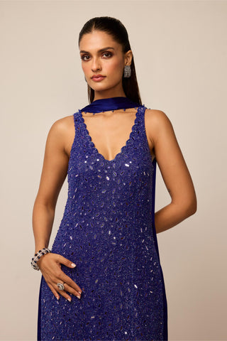 Kurta Set Indian Wedding - Blue v-neck by Vvani By Vani Vats