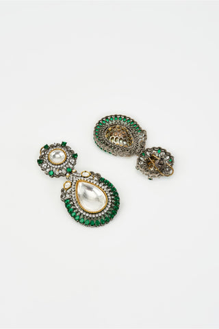 Choker Set for Festive â€“ Green Saadgi Choker Set by Vivinia by Vidhi Mehra