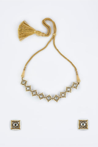 Choker Set for Festive – Red Saadgi by Vivinia by Vidhi Mehra