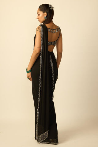 Saree Set for Indian Wedding – Black Tassel by Vvani By Vani Vats