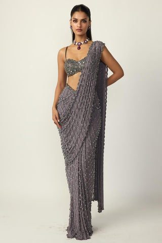Draped Saree for Indian Wedding – Metallic Gray by Vvani By Vani Vats