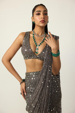 Draped Saree for Indian Wedding – Metallic Gray V-Neck by Vvani By Vani Vats