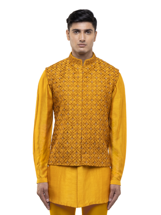 Yellow mughal motifs kurta bandi set