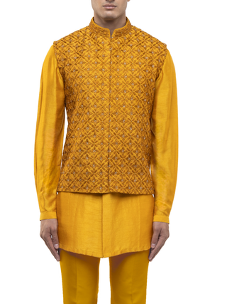 Yellow mughal motifs kurta bandi set