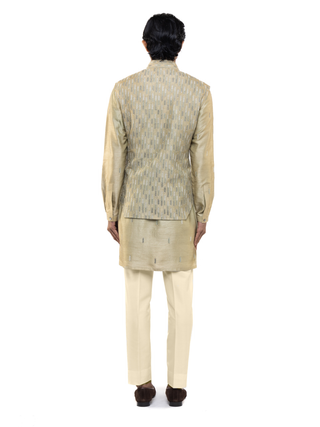Green beaded embroidery kurta bandi set
