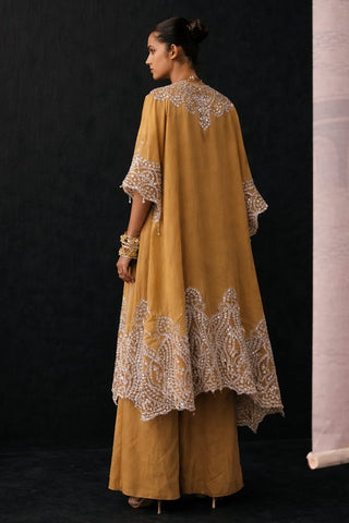 Gold Cape Set for Indian Wedding – Zari Mirrorwork Layered by Twenty Nine