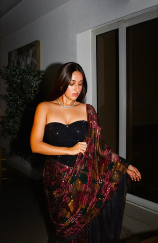 Draped Saree Indian Wedding - Black yasmeen corset by Itrh