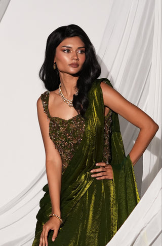 Waist-up view of the sweetheart blouse with the skirt drape crossing the body over the shoulder by Kiyohra at Mrs. G