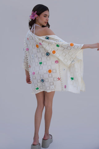 White bonnes vacances chella kimono