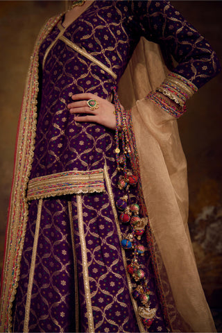 Red and Purple Banarasi Bandhani Lehenga Set by Muskkaan Kapadia