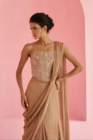 Pre Drape Saree Indian Wedding - Brown Stella Saree by Chamee & Palak