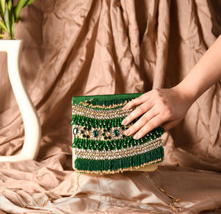 Green sukoon clutch
