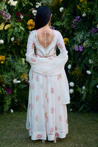 Anarkali Set for Indian Wedding – Ivory Block Print Zardozi by Shyam Narayan Prasad