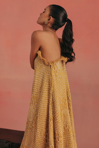 Back view of the open back with a ruffle edge, yellow ziya one-shoulder kurta set by Twenty Nine at Mrs. G