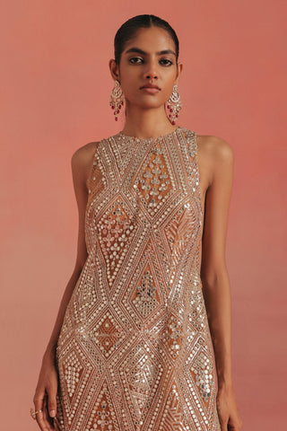 Waist-up front view of the high round neckline and mirror work, peach ziya sleeveless kurta set by Twenty Nine at Mrs. G