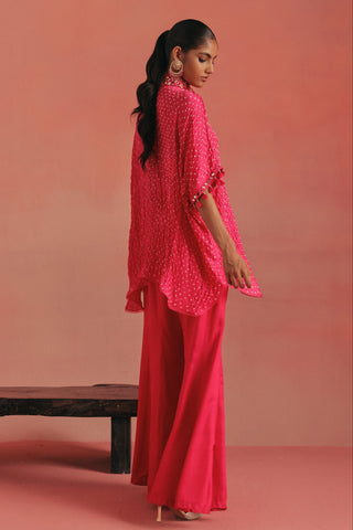 Side profile of the oversize shirt over the pants, bubblegum pink ziya mirrorwork co-ord set by Twenty Nine at Mrs. G