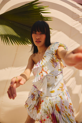 White sunlit swirls art zip dress